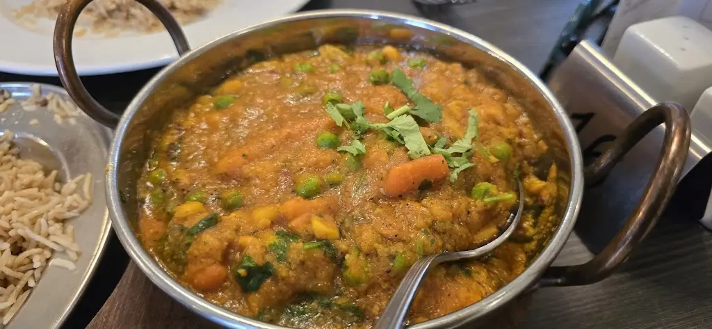 SHINWARI RESTAURANT_Livingston_slider_image_2