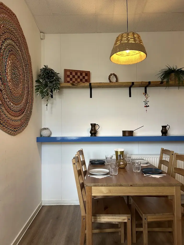 Artisan Greek Kitchen_Livingston_slider_image_2