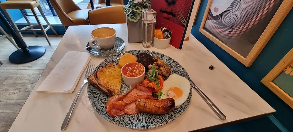 Number Sixteen_Bingham_slider_image_3