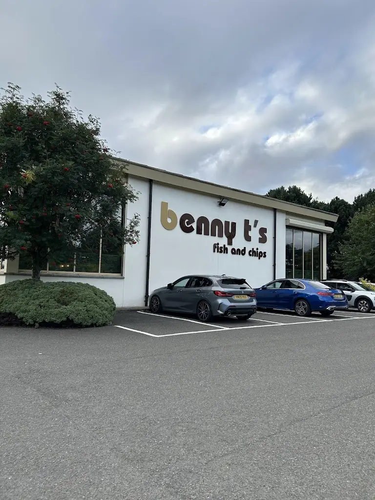 Dave Holland_Benny T’s_Laurieston_review