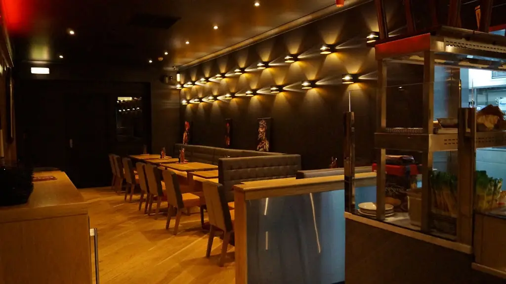 Cafe Corvina_Laurieston_slider_image_1