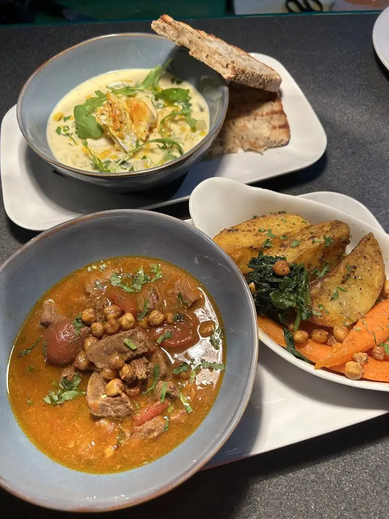 House of Olives Falkirk_Laurieston_slider_image_2