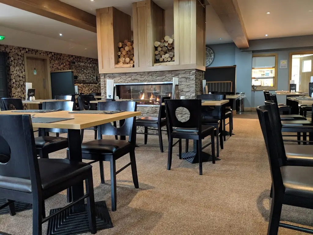 Canalside restaurant in Laurieston