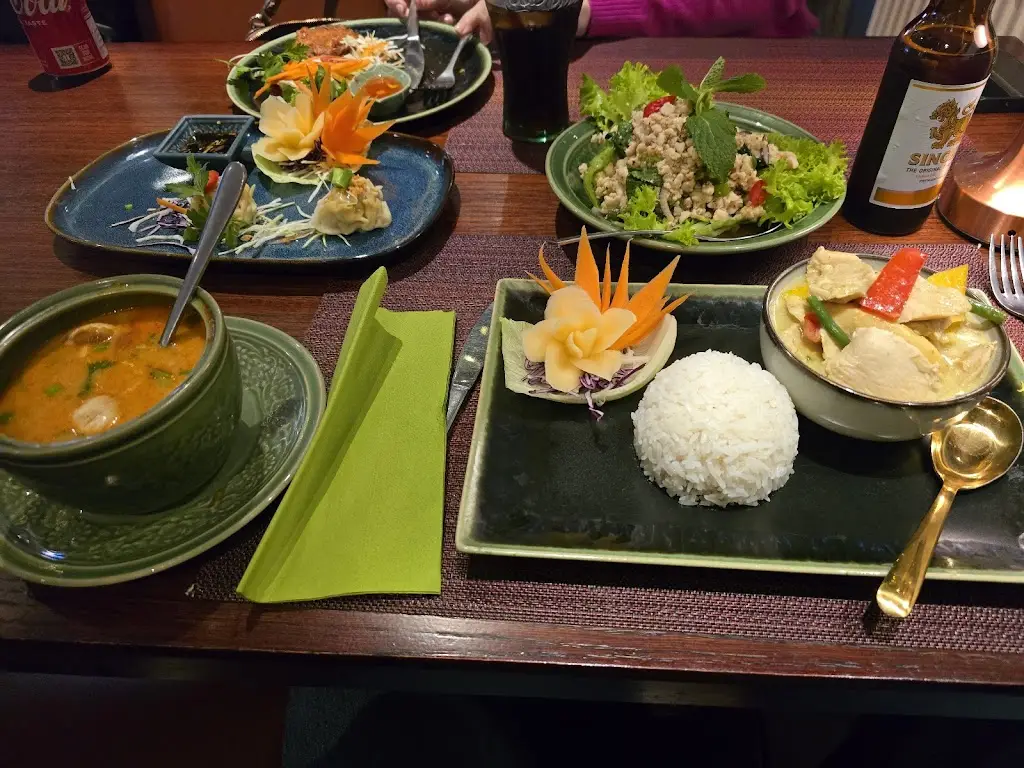 Michel Bergkotte_Erawan Thai Restaurant_Laurieston_recensione