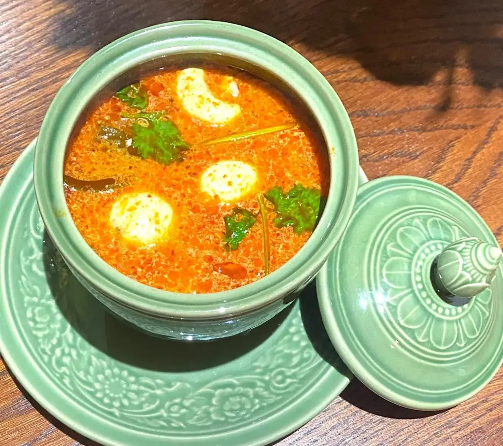 Erawan Thai Restaurant_Laurieston_slider_image_3