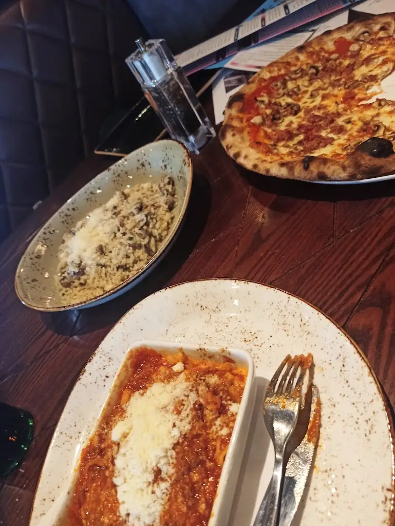 Menu_Tony Macaroni - Straiton_Loanhead_image_5