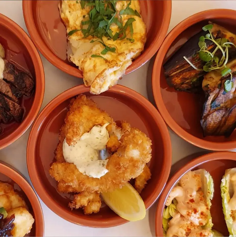 Menu_Gilt - Bingham_Bingham_image_7