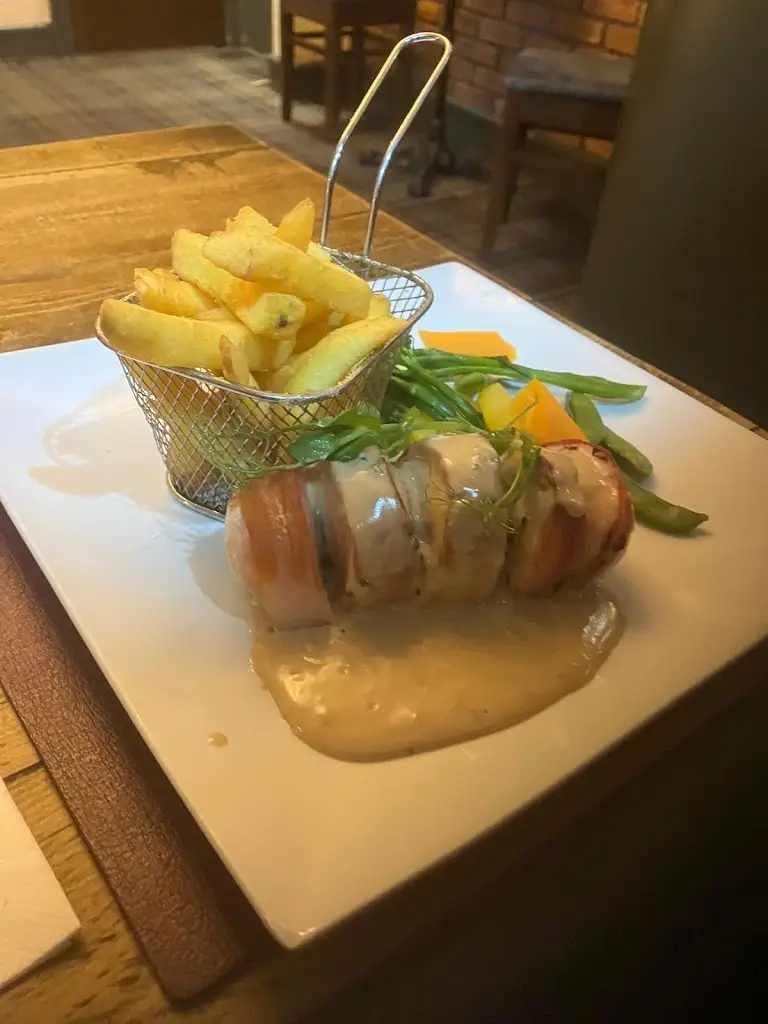 Robert Harland_The Kirkcudbright Bay Hotel_Kirkcudbright_review