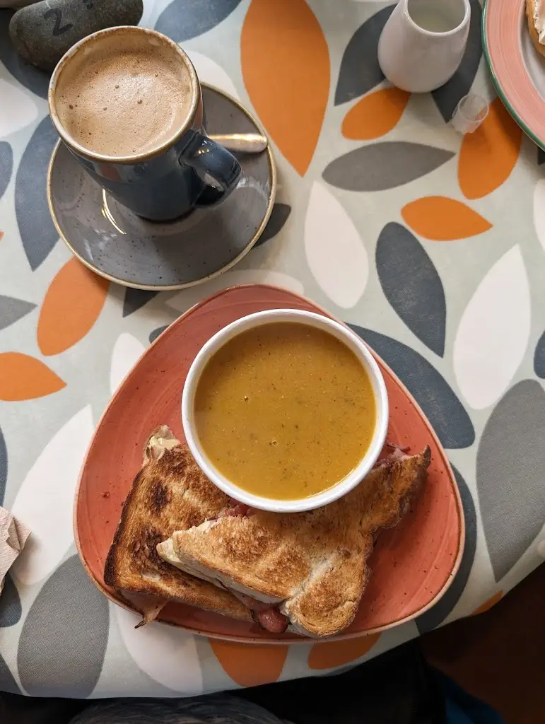 Menu_Solway Tide Tearoom_Kirkcudbright_immagine_5