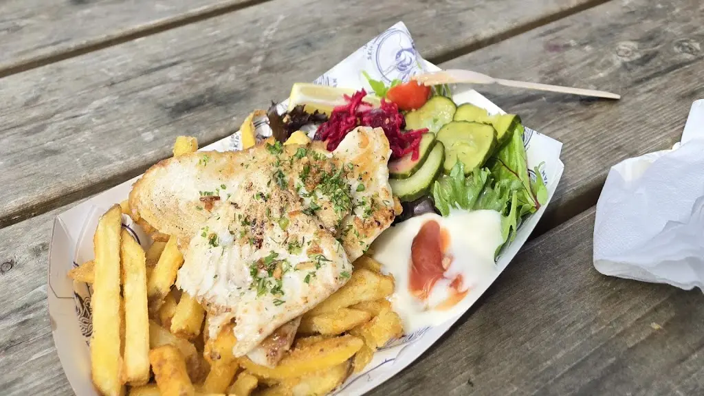 Bertie Johnstone_Skipper's Scran Van_Kirkcudbright_review