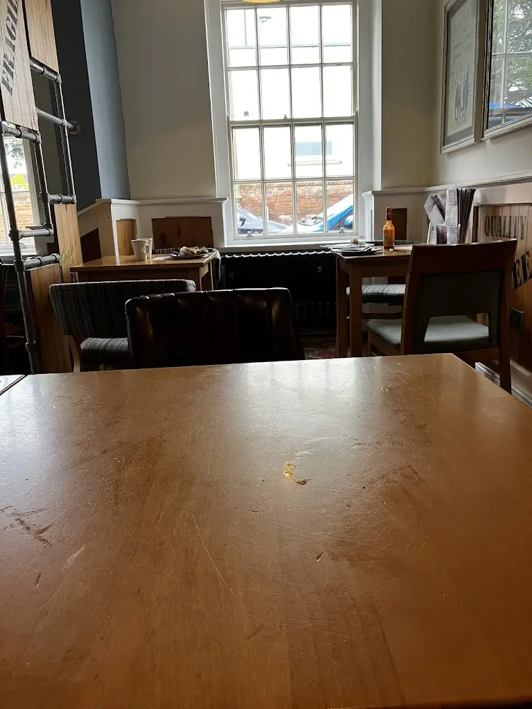 Chris Adcock_The Butter Cross - JD Wetherspoon_Bingham_review