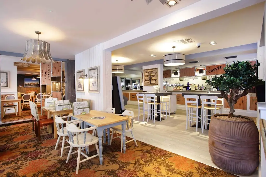 The Butter Cross - JD Wetherspoon_Bingham_slider_image_1