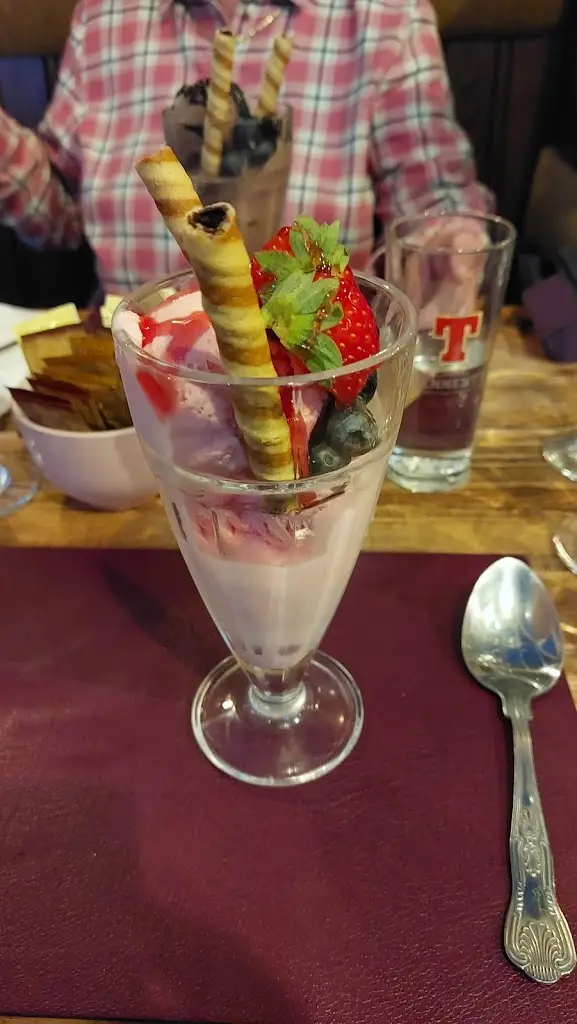 Urs Preisig_Archie's Place_Kirkcudbright_review