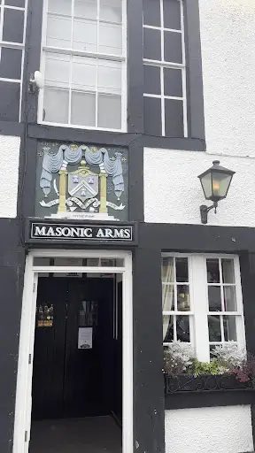 Mehmet Kutsal_Masonic Arms_Kirkcudbright_review