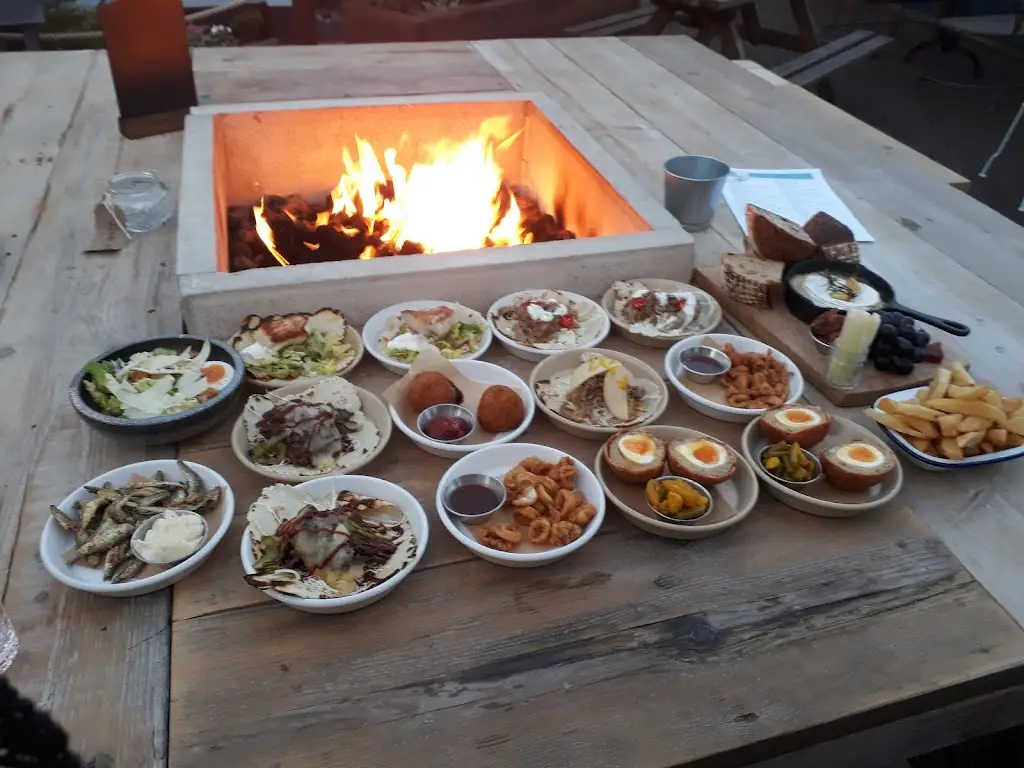 Menu_The White Lion_Bingham_image_7