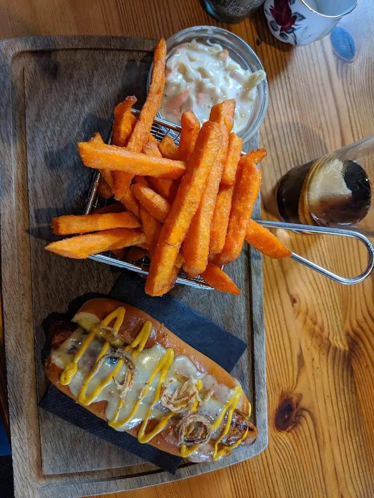 Menu_The White Lion_Bingham_image_8