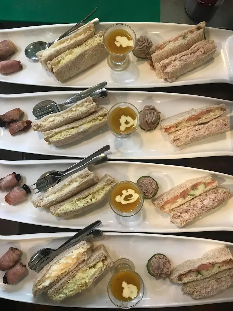 Joli_Longniddry_slider_image_3