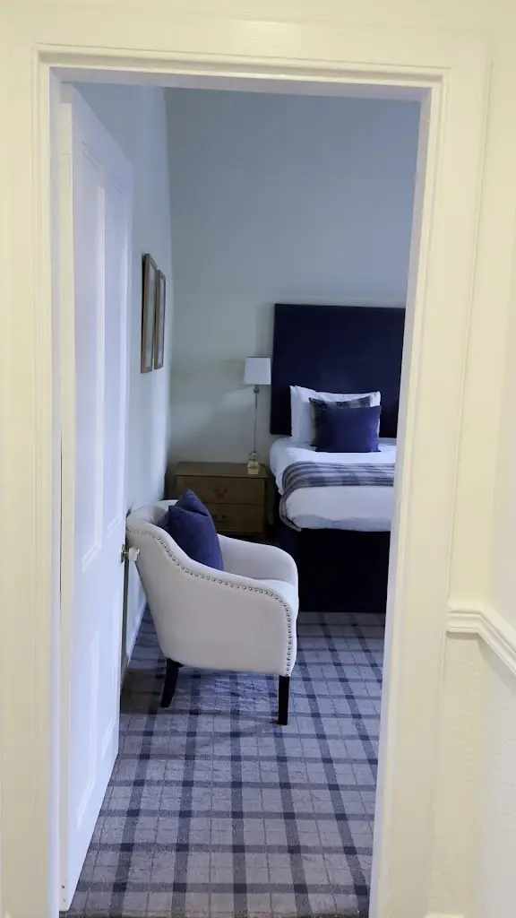 hundreddragons_The Old Manor Hotel_Lundin Links_review