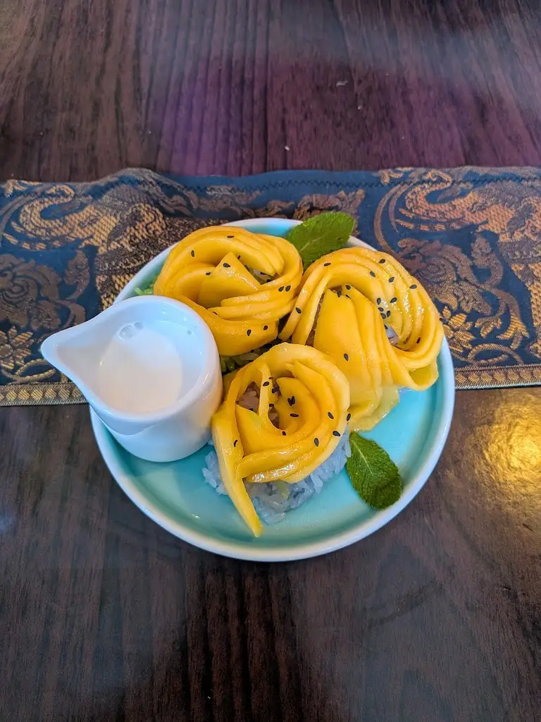 Andrew McRitchie_Krua Thai by Charoennet_Lhanbryde_review