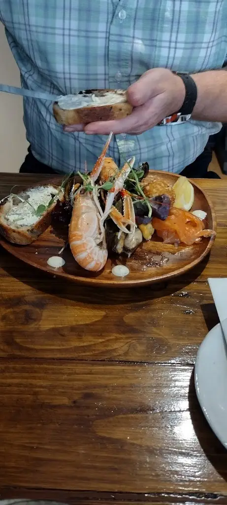 Menu_Catch 79 Seafood Bistro_Lhanbryde_image_6