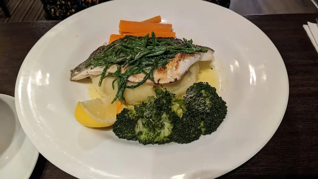 Menu_Bridge45_Lhanbryde_image_4