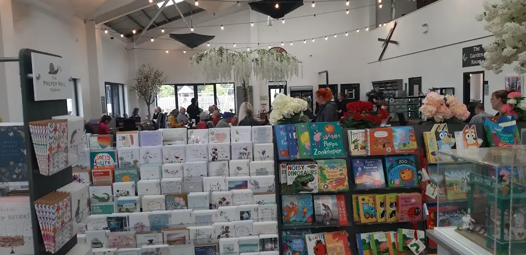 Peter Pickering_Threaplands_Lhanbryde_review