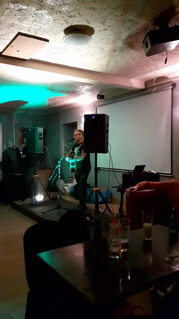 Marina C_Torleys Bar_Lochgelly_review