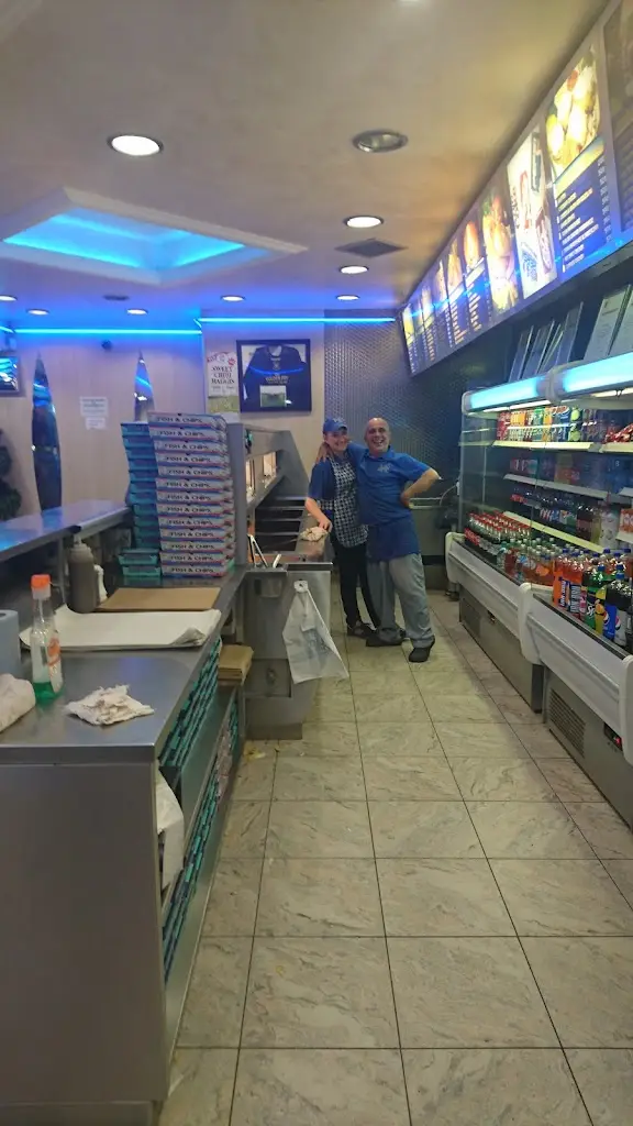 The Golden Fry Takeaway Lochgelly_Lochgelly_slider_image_2