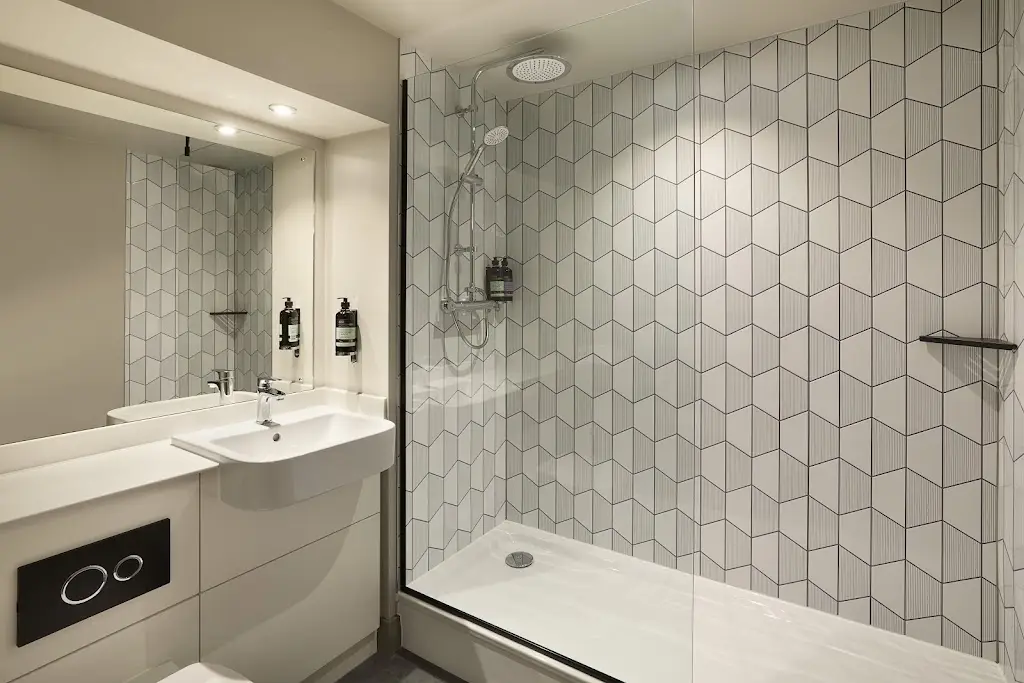 Premier Inn Ayr/Prestwick Airport hotel_Mauchline_slider_image_3