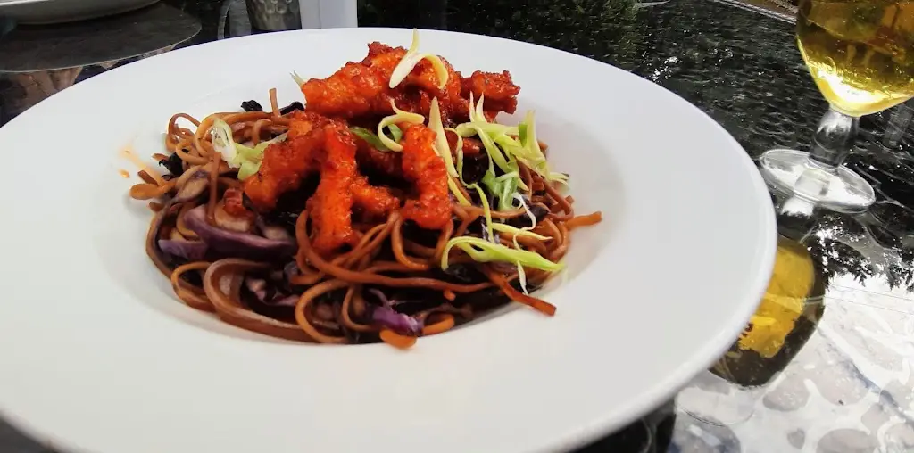 Dennis Smalley_The Fairburn Hotel_Mauchline_review