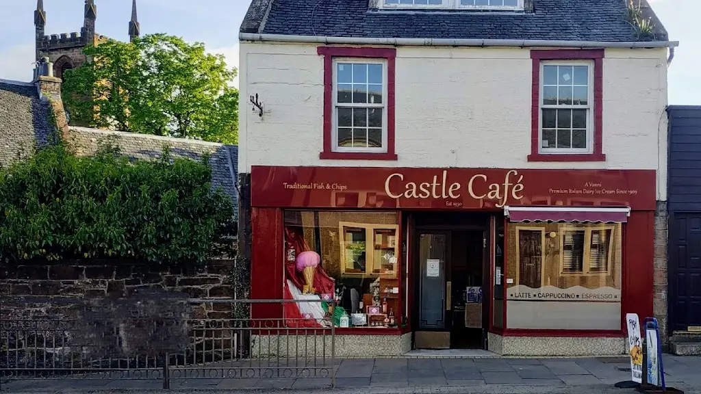 Castle Cafe • Traditional Italian Cafe • Est 1930_Mauchline_slider_image_1