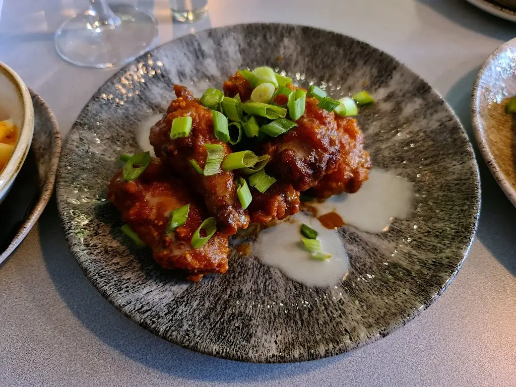 Menu_Twenty One_Kirkwall_image_8