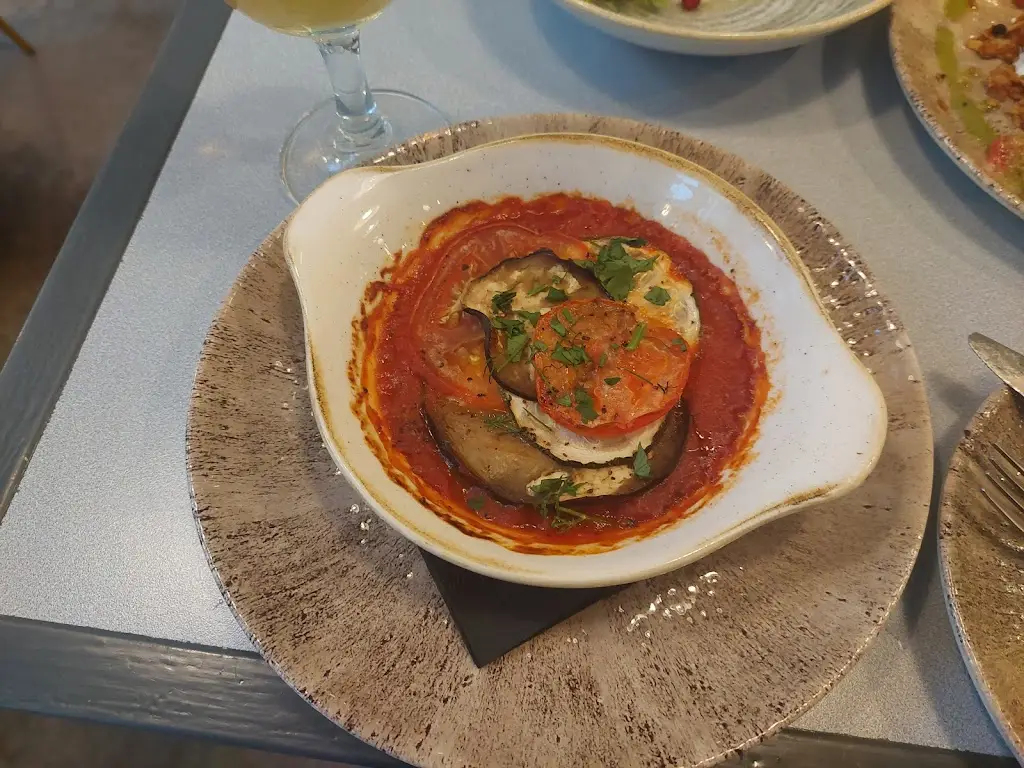 Twenty One_Kirkwall_slider_image_3