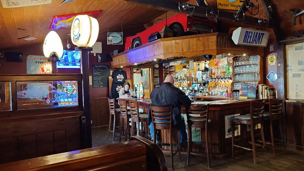 Auld Motor Hoose_Kirkwall_slider_image_3