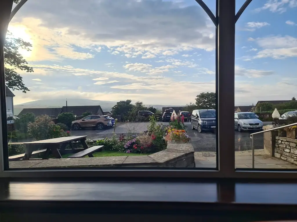 Peter Young_Lynnfield Hotel & Restaurant 4 Star Rated_Kirkwall_review