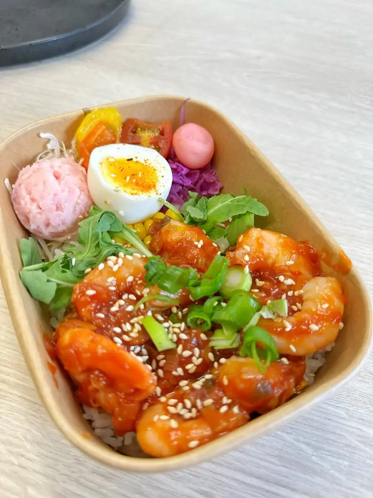 Sakura Kitchen_Kirkwall_slider_image_2