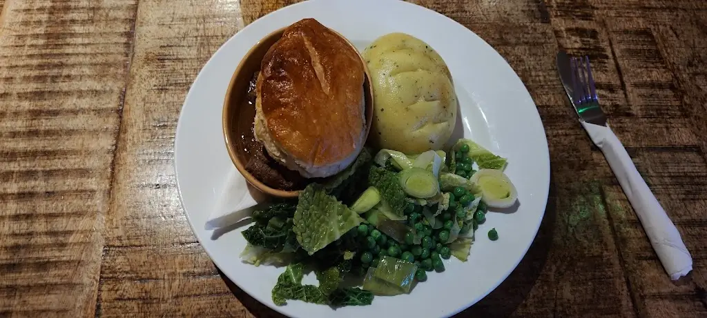 Mark Hutchinson_St Ola Hotel Ltd_Kirkwall_review