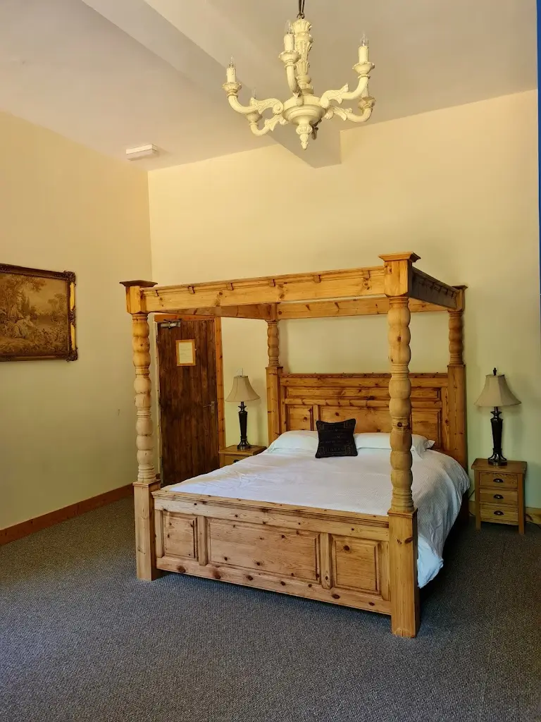 Broomhall Castle Restaurant & Hotel_Menstrie_slider_image_2