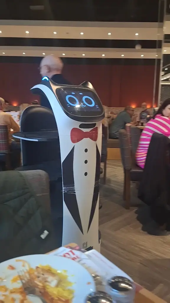 Hot Flame World Banquet_Mid Calder_slider_image_2