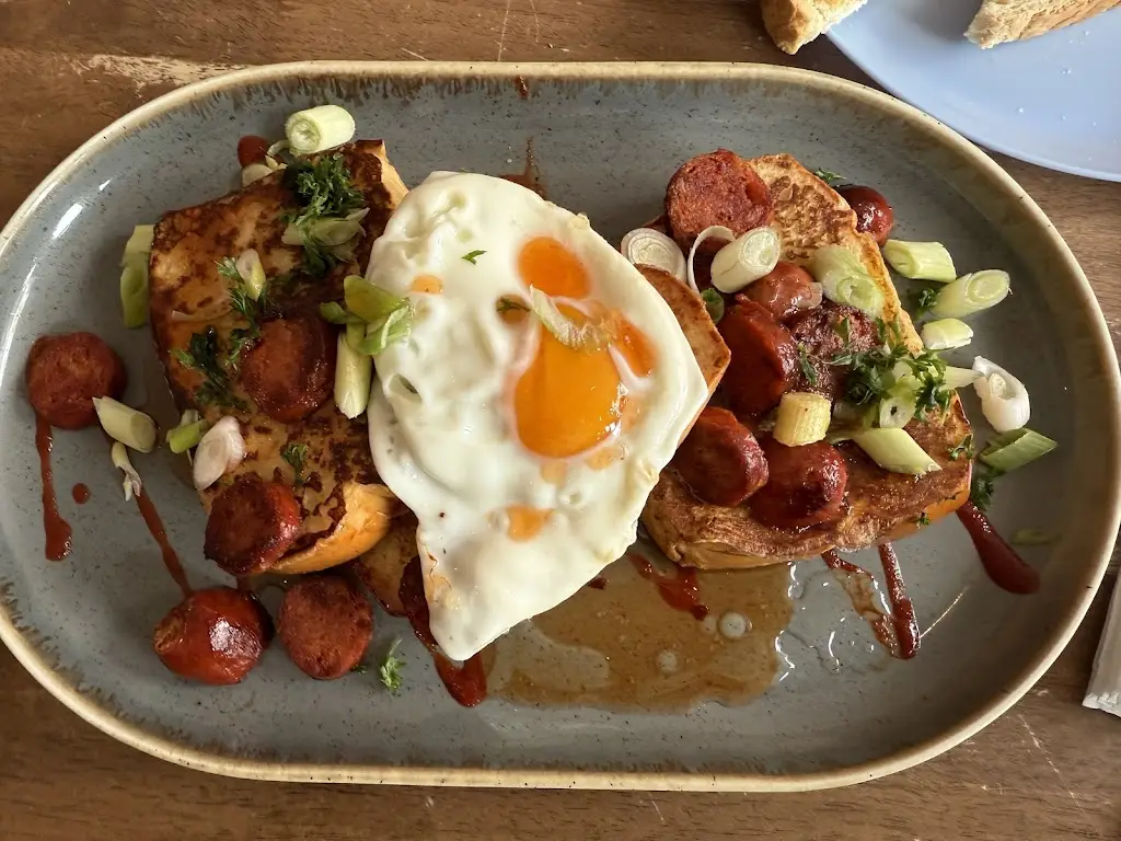 Ayesha Attidi Panagoda_Heaven Scent Coffee Shop_Milnathort_review