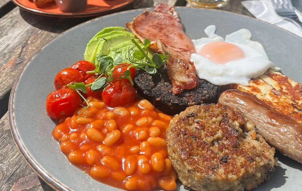 Heaven Scent Coffee Shop_Milnathort_slider_image_3