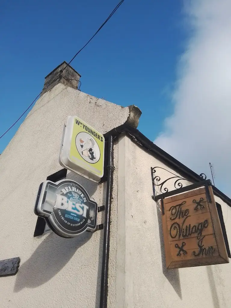 gordon macdonald_The Village Inn_Milnathort_recensione