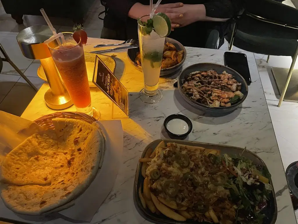 Menu_Saracens Cafe_Bingham_image_5