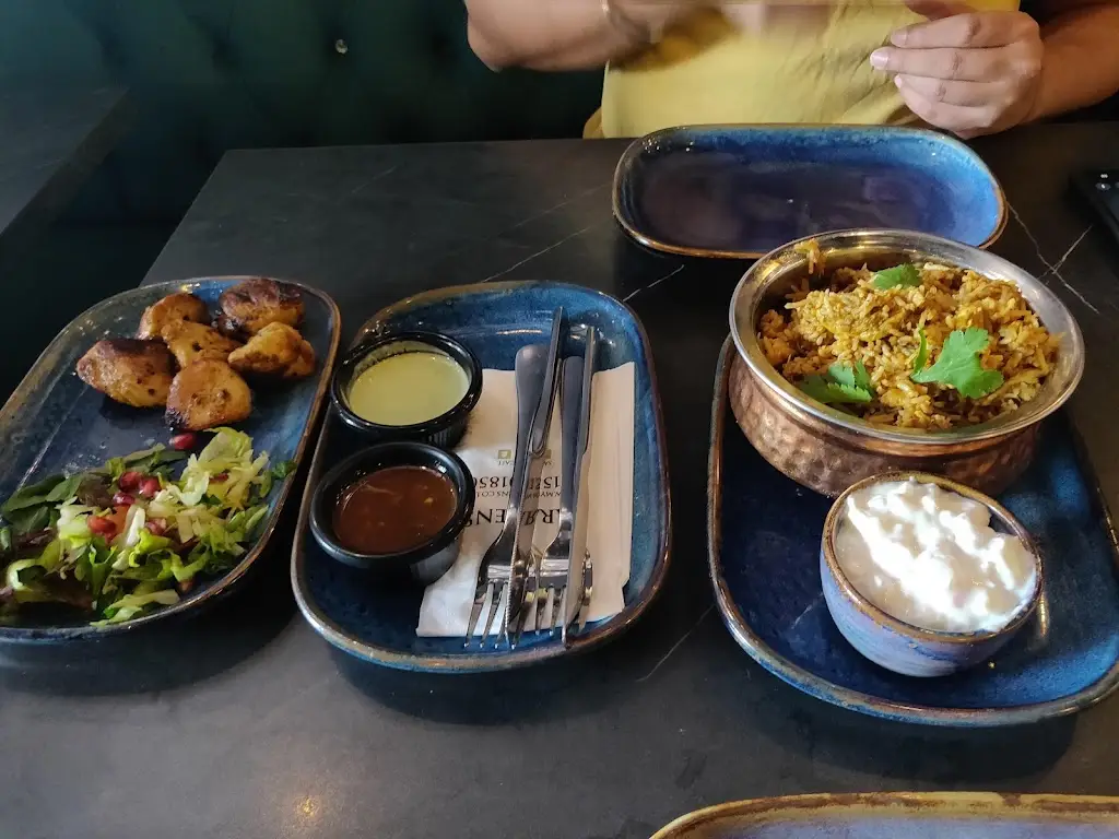 Menu_Saracens Cafe_Bingham_image_8