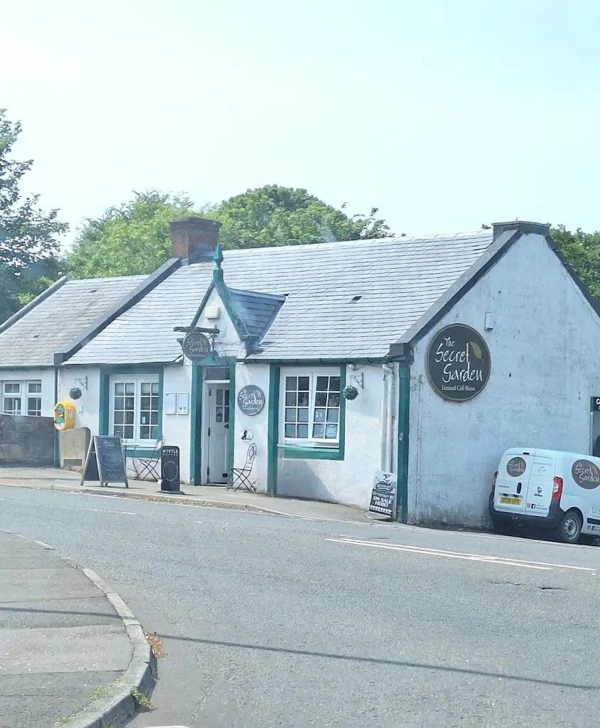 Adele Adamson_The Secret Garden_Maybole_review