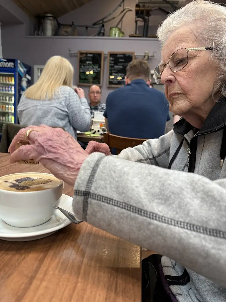 Laura Ferguson_The Coo Shed_Maybole_reseña