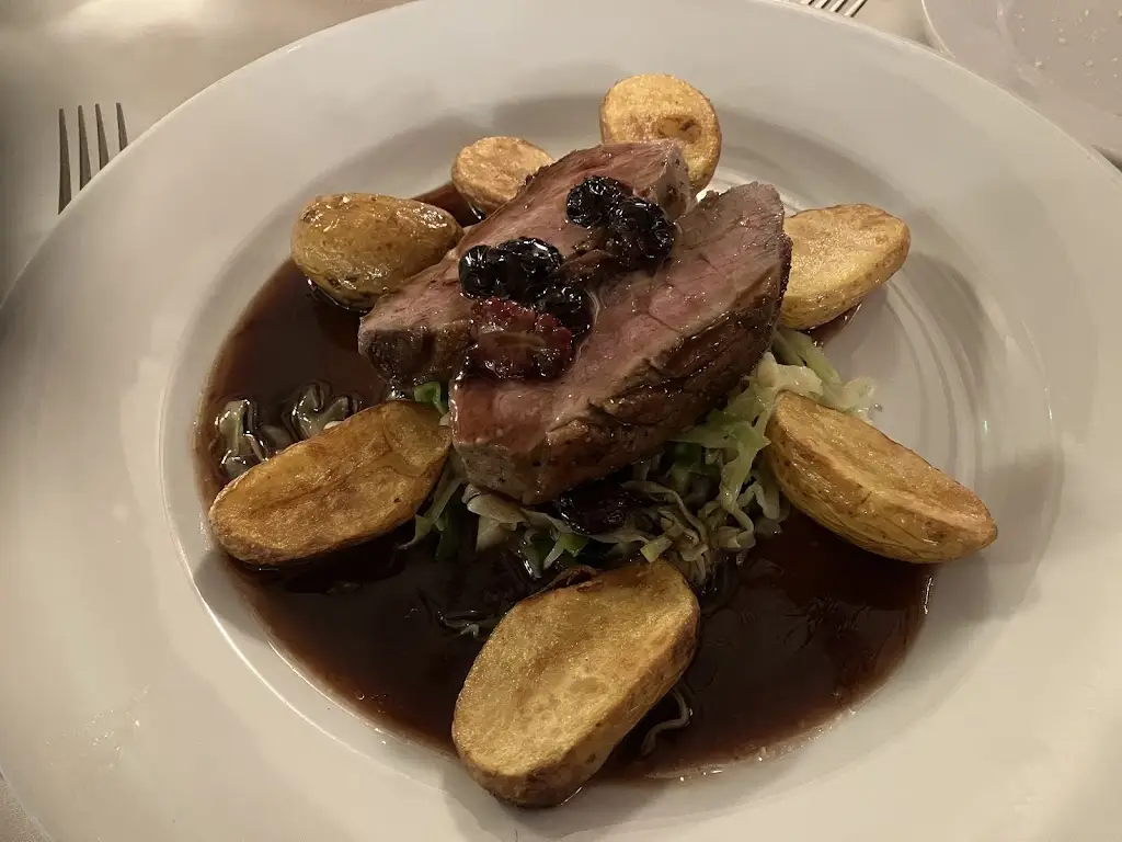 Pauls Restaurant & Wine Lounge_Bingham_slider_image_1