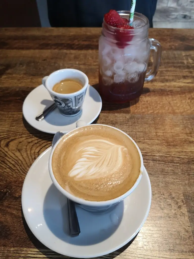 stella mazeri_The Fells Coffee House_Milton of Campsie_review
