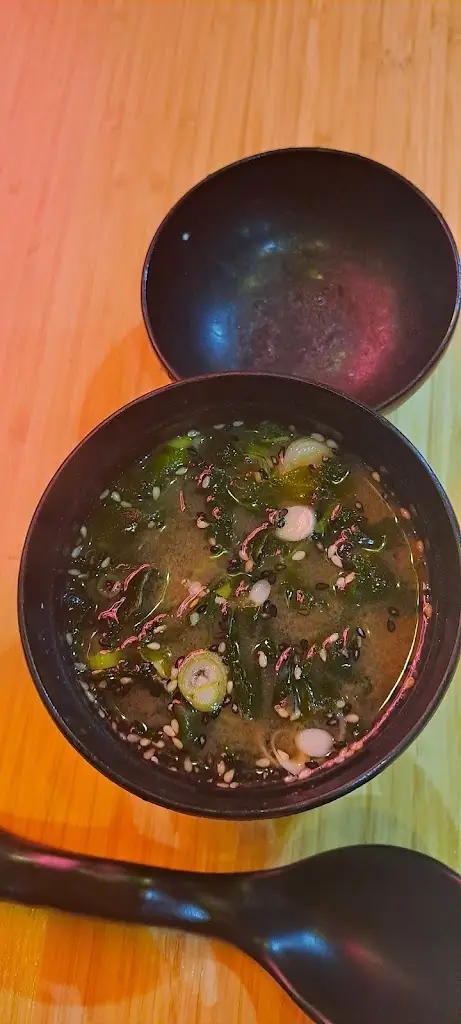 K P_Nigiri - Kirkintilloch_Milton of Campsie_review