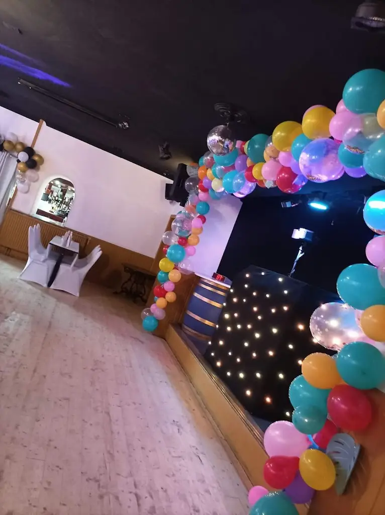 Plough Inn_Macduff_slider_image_3